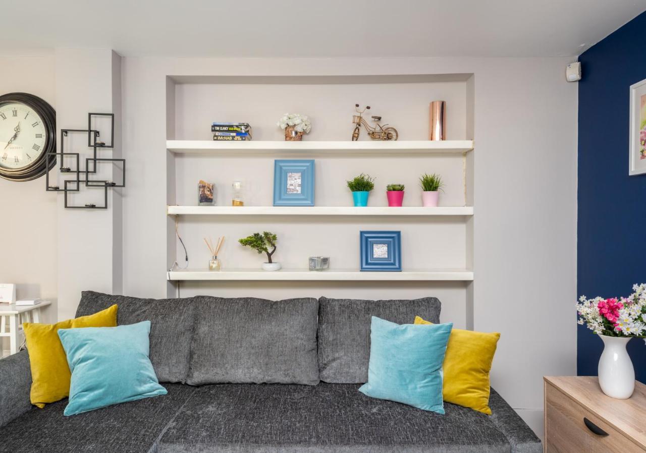 Spacious 2 Bedroom Apartment In Camden لندن المظهر الخارجي الصورة