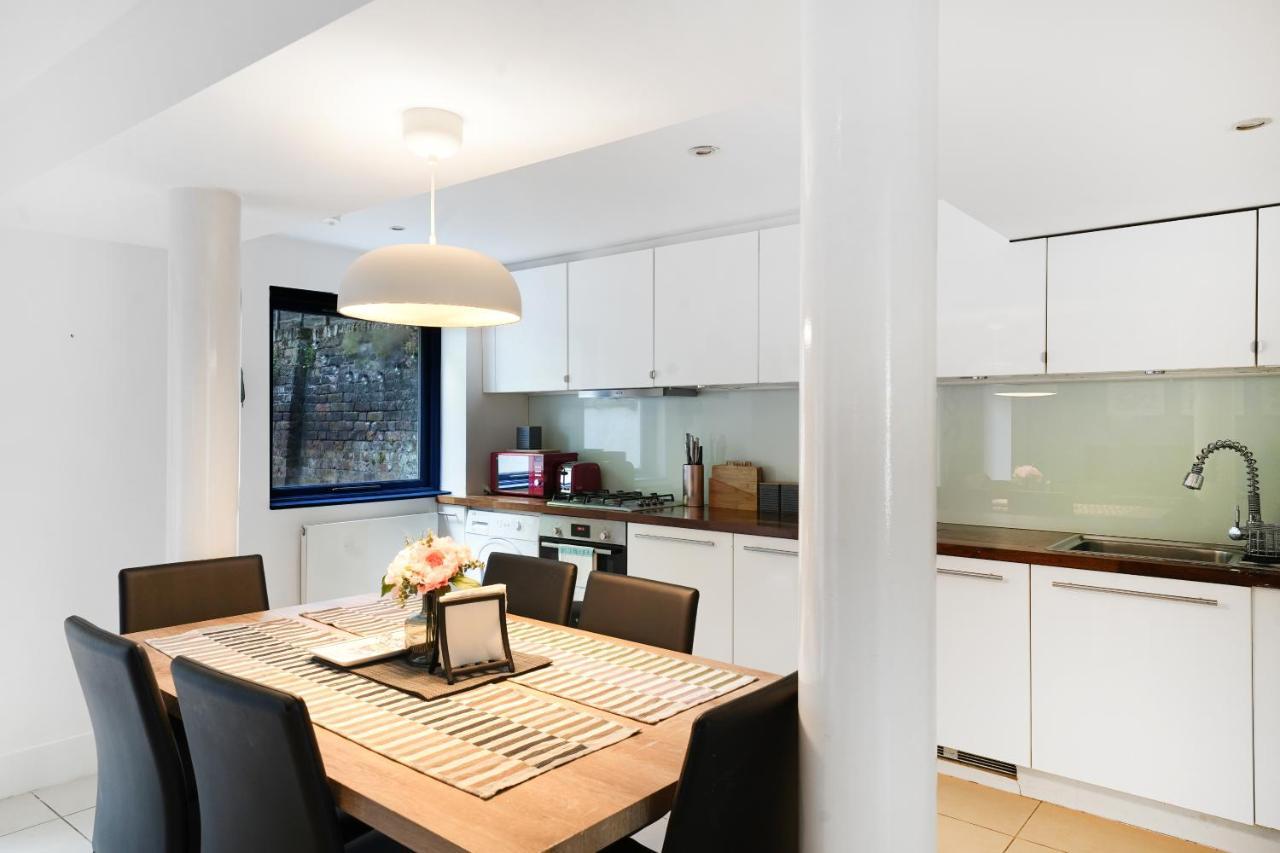 Spacious 2 Bedroom Apartment In Camden لندن المظهر الخارجي الصورة